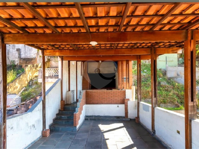 Sobrado à venda com 3 quartos, sendo 1 suíte,  em Vila Isolina Mazzei, São Paulo, SP
