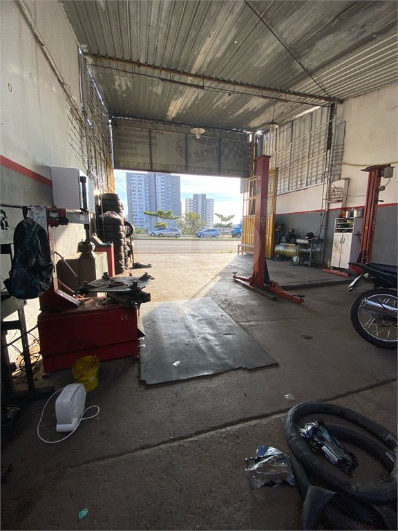 Salão à venda em Wanel Ville, Sorocaba, SP