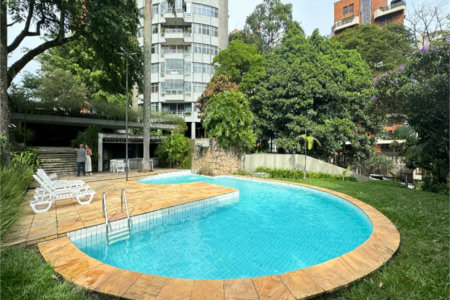 Apartamento à venda com 4 suítes em Vila Suzana, São Paulo, SP
