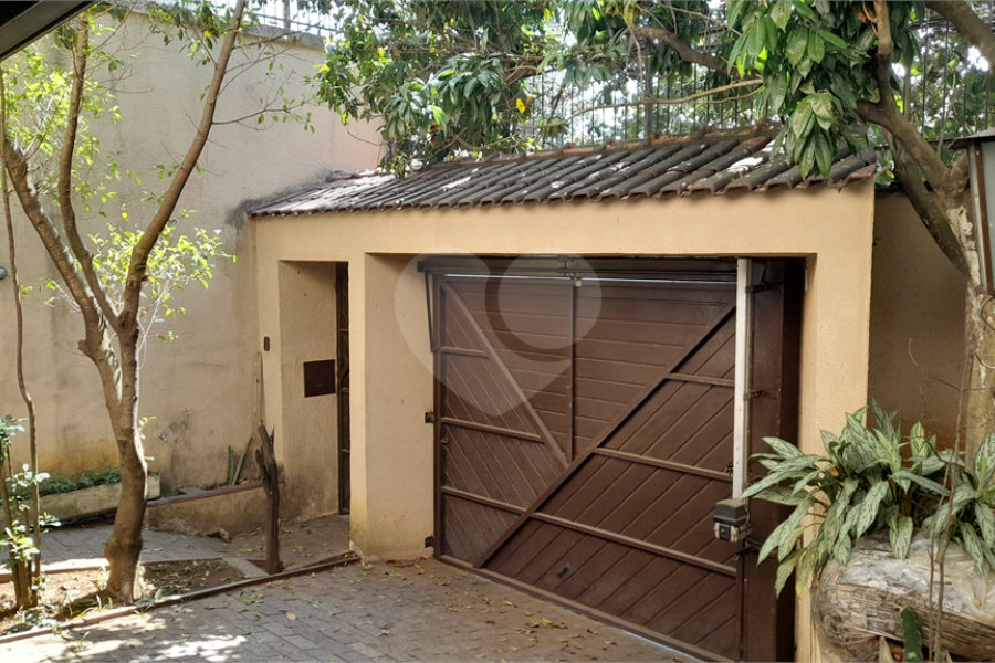 Sobrado à venda com 3 quartos, sendo 1 suíte, em Jardim Virginia Bianca, São Paulo, SP