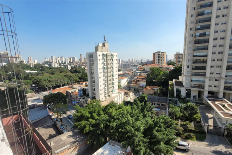 Casa à venda com 2 suítes no condomínio Residencial Sophia, São Paulo - SP