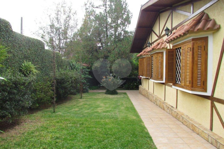 Casa Térrea à venda com 3 quartos, sendo 1 suíte, em Horto Florestal, São Paulo, SP