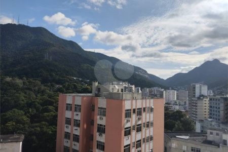 Apartamento à venda com 4 quartos, sendo 2 suítes, em Tijuca, Rio de Janeiro, RJ