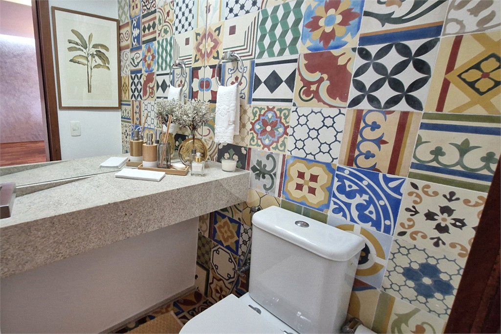 Casa à venda com 3 suítes em Jardim Prudência, São Paulo, SP