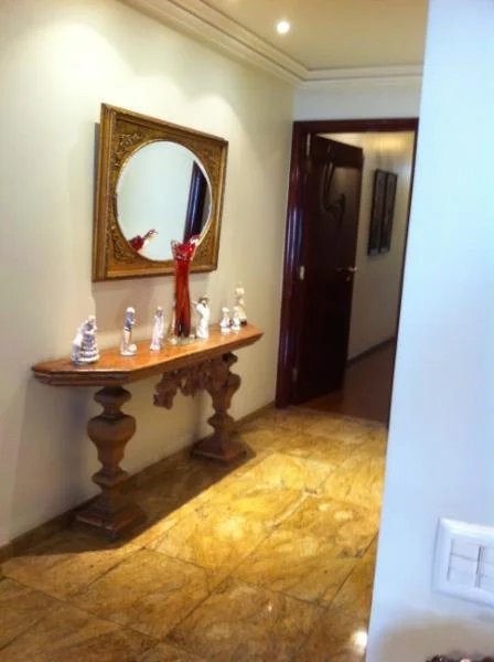 Apartamento à venda com 4 suítes em Real Parque, São Paulo, SP