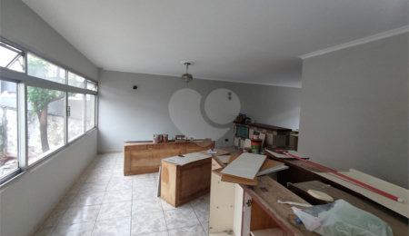 Casa à venda ou para alugar com 3 suítes em Santana, São Paulo, SP