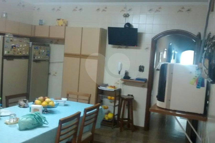 Casa à venda com 4 quartos, sendo 2 suítes,  em Vila Guilherme, São Paulo, SP