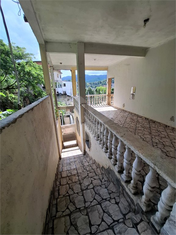 Casa à venda com 5 quartos em Santíssimo, Rio de Janeiro, RJ