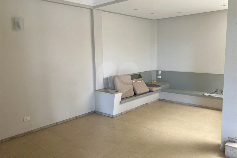 Belíssima casa no bairro Vila Rezende