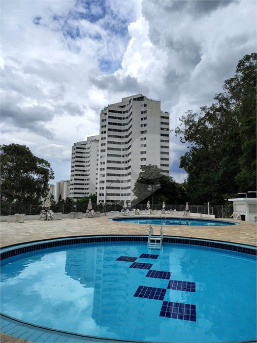 Apartamento para alugar com 3 quartos, sendo 1 suíte, em Jardim Olympia, São Paulo, SP