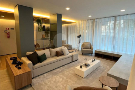 Apartamento à venda com 4 suítes em Campo Belo, São Paulo, SP