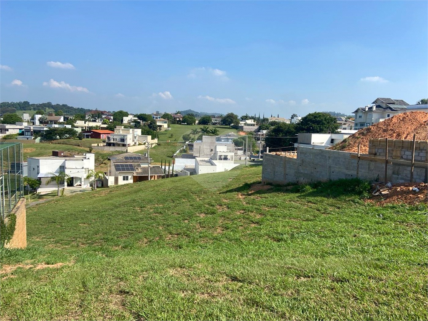 Terreno à venda no condomínio Santa Teresa, Itupeva - SP