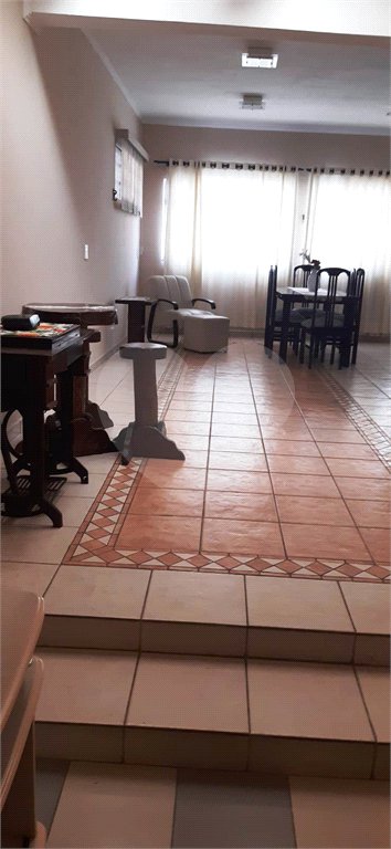 Sobrado à venda com 4 quartos em Vila Maria Alta, São Paulo, SP