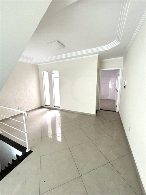 Sobrado à venda com 3 quartos, sendo 1 suíte, em Vila Invernada, São Paulo, SP