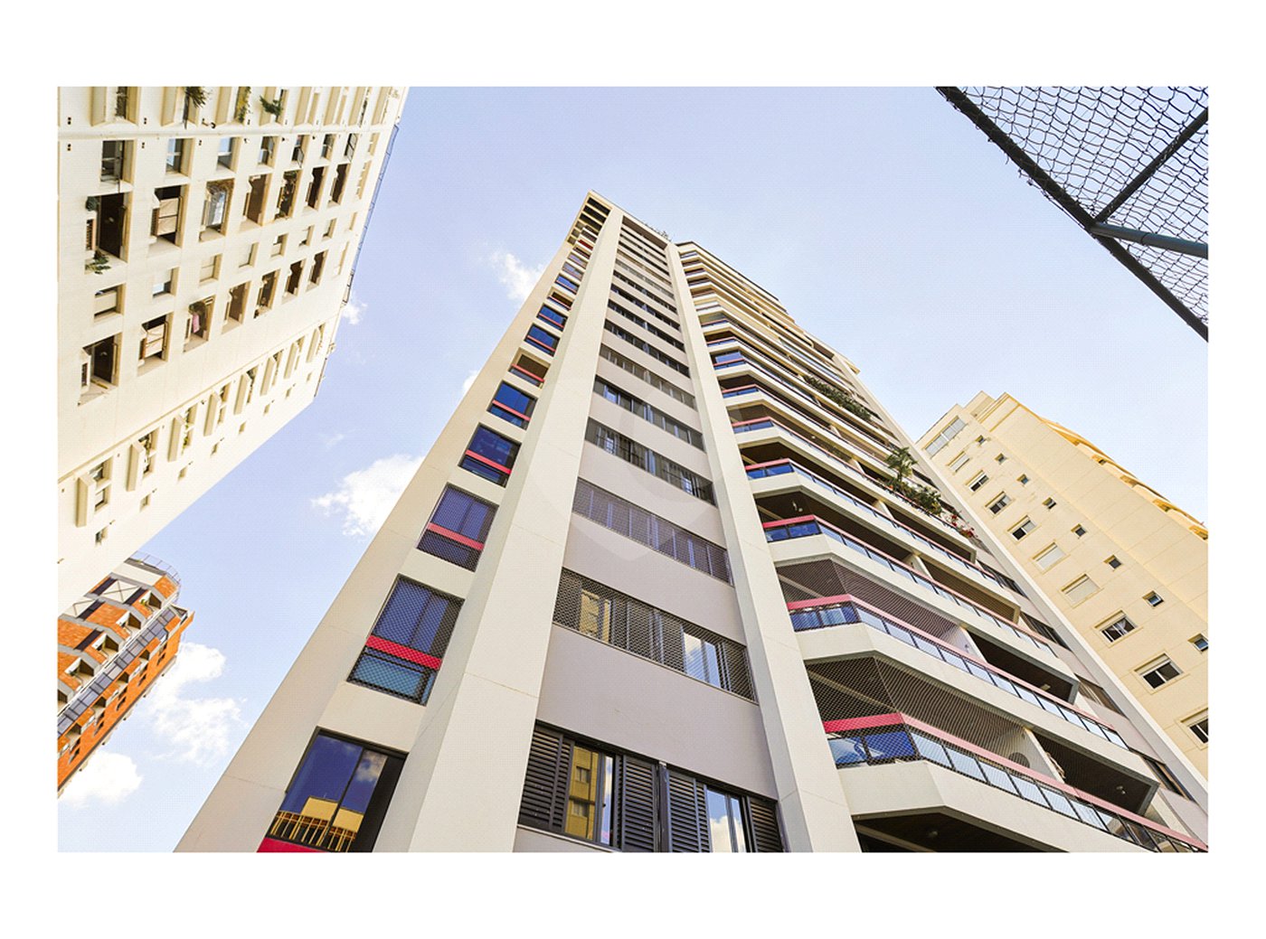 Apartamento à venda com 3 quartos, sendo 1 suíte, em Pinheiros, São Paulo, SP
