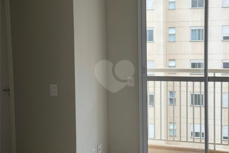 Apartamento à venda com 2 quartos em Parque Imperial, Ferraz de Vasconcelos, SP