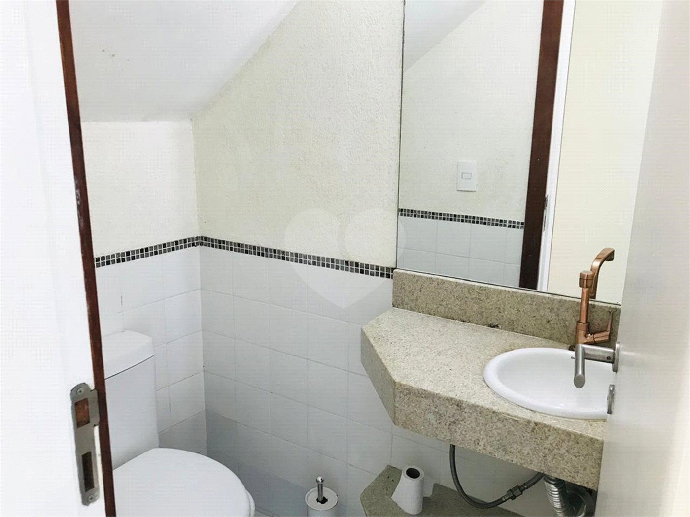 Casa para alugar com 5 quartos, sendo 4 suítes, em Marina, Armação dos Búzios, RJ