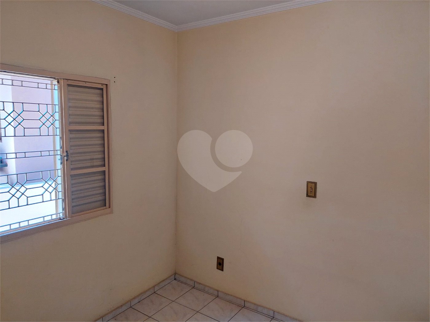 Casa para alugar com 2 quartos, sendo 1 suíte, no Centro, Vinhedo, SP