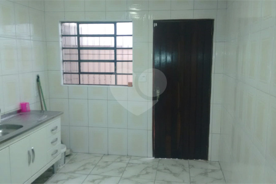 Sobrado à venda com 3 quartos, sendo 1 suíte, em Horto Florestal, São Paulo, SP