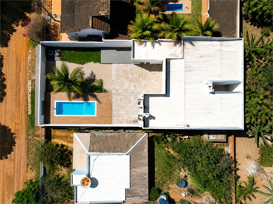 Casa Térrea à venda com 4 quartos, sendo 3 suítes, no Centro, Chapada dos Guimarães, MT