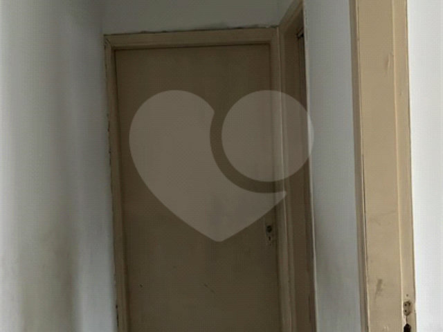 Sobrado à venda com 3 quartos em Jardim Peri, São Paulo, SP