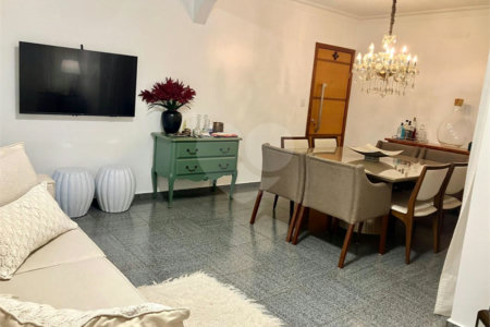 Casa à venda com 3 quartos, sendo 1 suíte, no condomínio Residencial Macaúba, Rondonópolis - MT