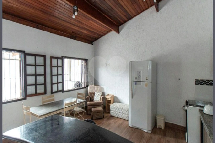 Casa Térrea à venda com 3 quartos, sendo 2 suítes, em Horto, São Paulo, SP