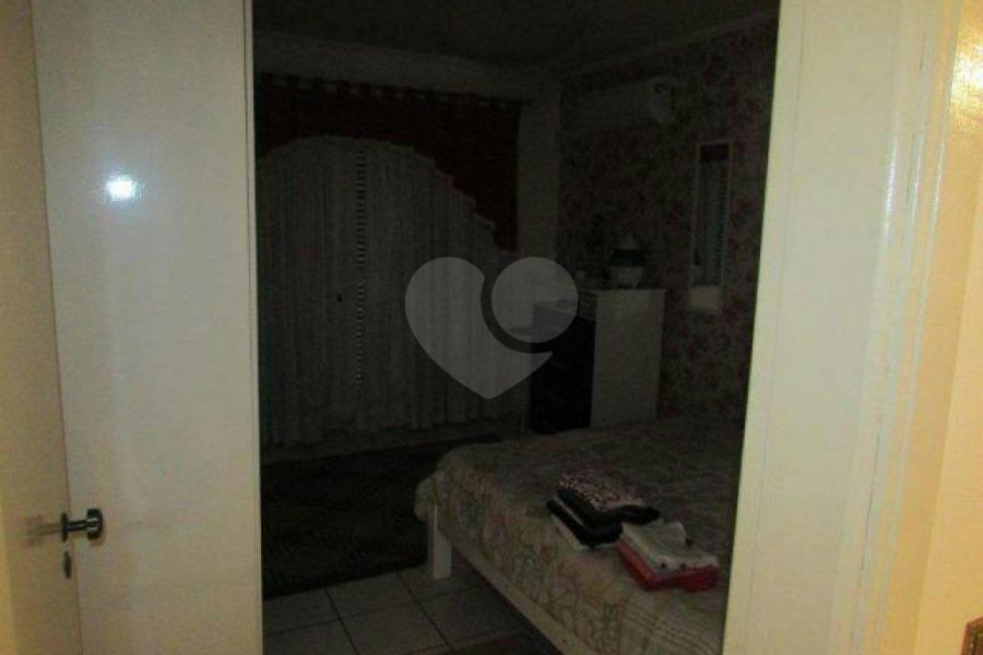 Sobrado à venda com 3 quartos, sendo 1 suíte, em Vila Maria Alta, São Paulo, SP