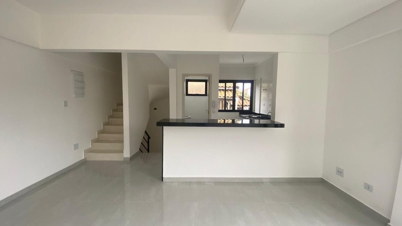 Casa com 2 dormitórios à venda, 95 m² por R$ 585.000,00 - Macuco - Santos/SP