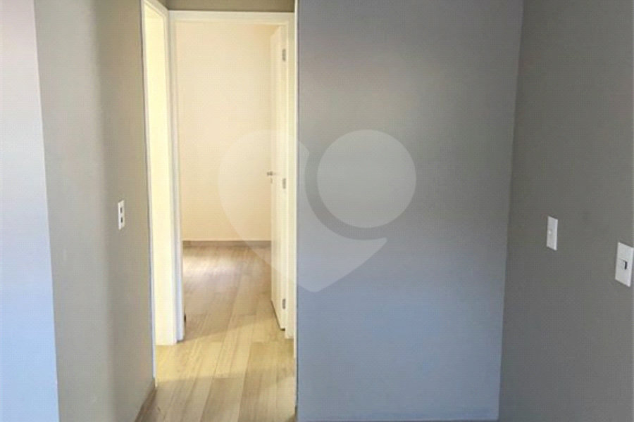 Casa à venda ou para alugar com 2 quartos no condomínio Esmeraldino, São Paulo - SP