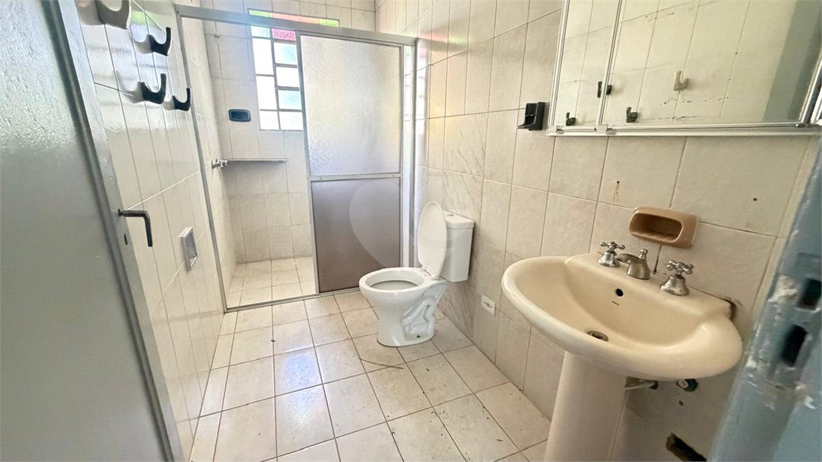 Casa Térrea à venda com 4 quartos, sendo 1 suíte, em Água Fria, São Paulo, SP