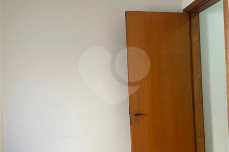 Casa à venda com 3 quartos, sendo 1 suíte,  no condomínio Palm Residence, Santo André - SP