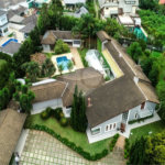 Casa à venda com 5 suítes no condomínio Suíça da Cantareira, Mairiporã - SP