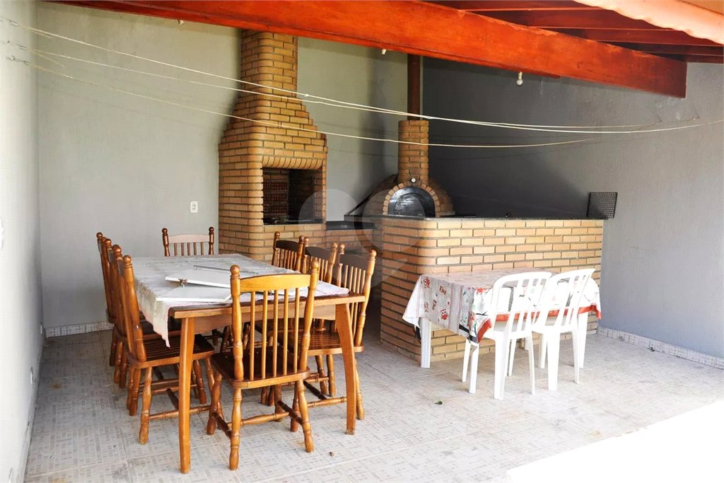 Sobrado à venda com 3 quartos, sendo 1 suíte, em Jaraguá, São Paulo, SP