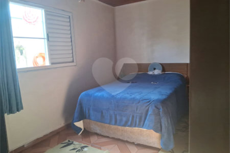 Casa à venda com 2 quartos em Vila Piedade, Itapetininga, SP