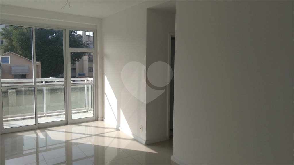 Apartamento à venda com 3 quartos, sendo 1 suíte,  em Vila Isabel, Rio de Janeiro, RJ