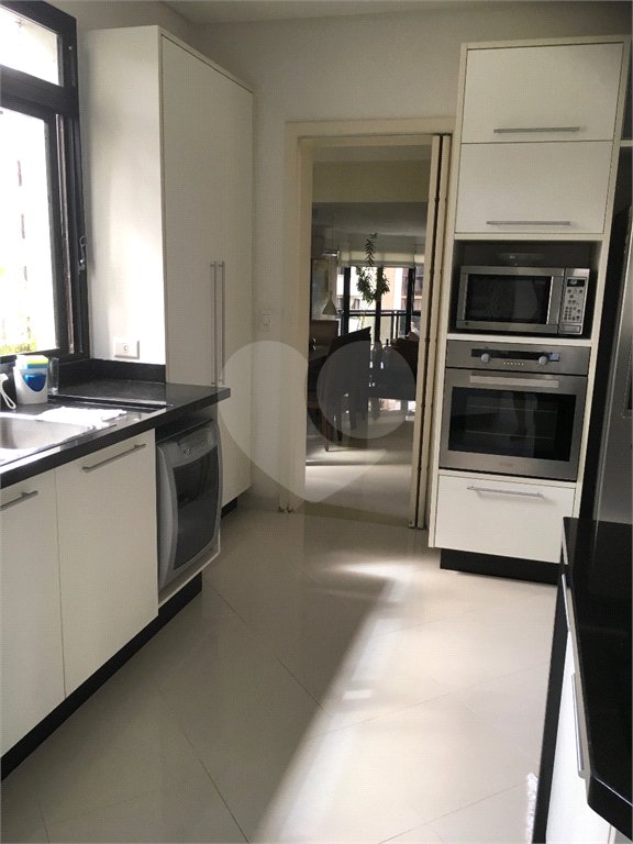 Apartamento à venda com 3 suítes em Vila Gomes Cardim, São Paulo, SP