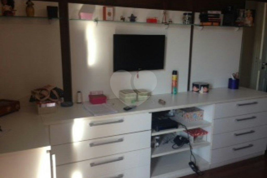 Sobrado à venda com 3 quartos, sendo 1 suíte, em Vila Aurora (zona Norte), São Paulo, SP