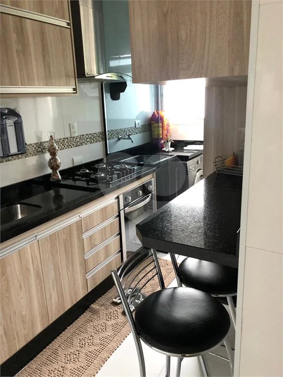 Apartamento à venda com 2 quartos em Parque Vitória, São Paulo, SP