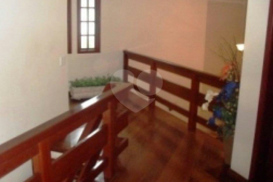 Sobrado à venda com 4 suítes em Barro Branco (zona Norte), São Paulo, SP