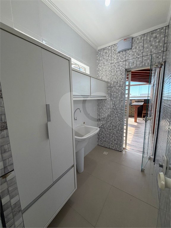 Sobrado à venda com 3 quartos, sendo 1 suíte,  em Jardim Maristela, Atibaia, SP