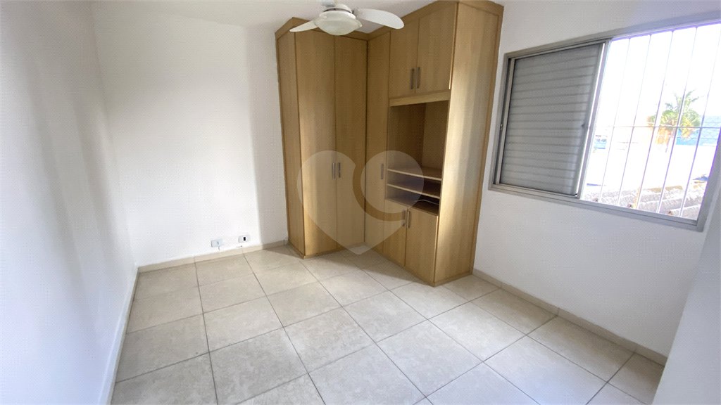 Apartamento à venda com 3 quartos, sendo 1 suíte, em Campo Belo, São Paulo, SP