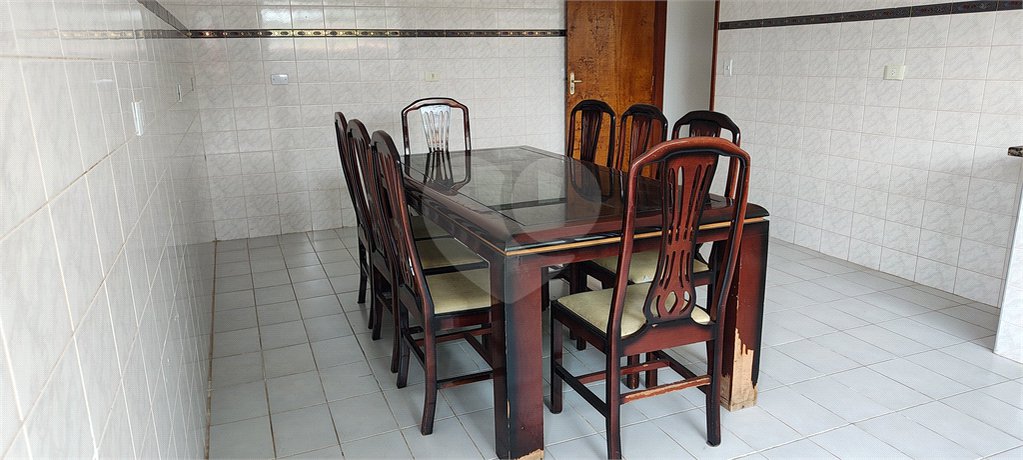 Sobrado à venda com 3 quartos, sendo 1 suíte, em Ressaca, Atibaia, SP