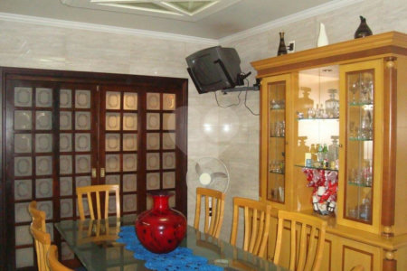 Sobrado à venda com 4 quartos, sendo 2 suítes, em Santa Teresinha, São Paulo, SP