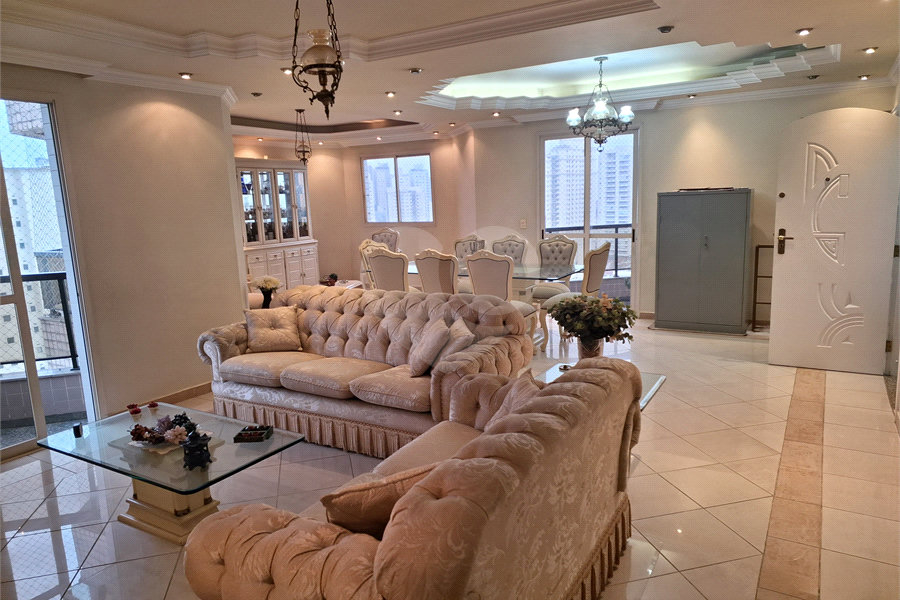 Apartamento à venda com 3 suítes em Santana, São Paulo, SP