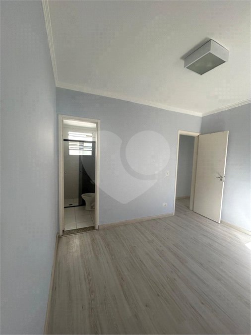 Apartamento à venda ou para alugar com 3 quartos, sendo 1 suíte,  em Vila Mogilar, Mogi das Cruzes, SP
