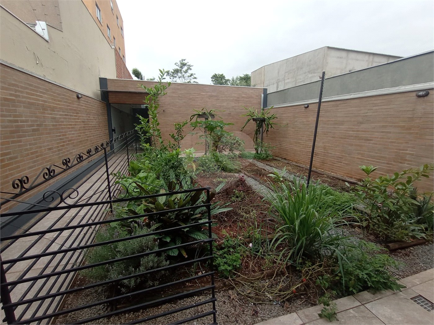 Casa à venda com 2 suítes em Portal dos Pinheiros Ii, Itapetininga, SP