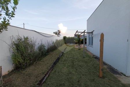 Sobrado à venda com 3 quartos, sendo 1 suíte, em Jardim Solar do Bosque, Sorocaba, SP