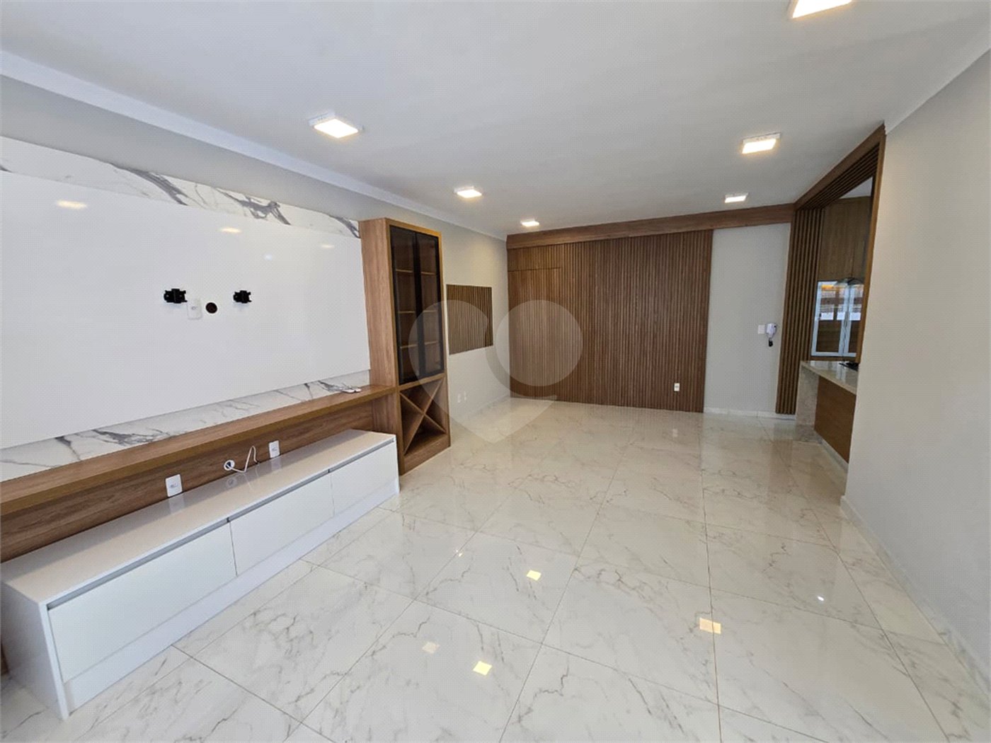 Casa para alugar com 3 quartos, sendo 1 suíte,  em Vila Rosa, Itapetininga, SP