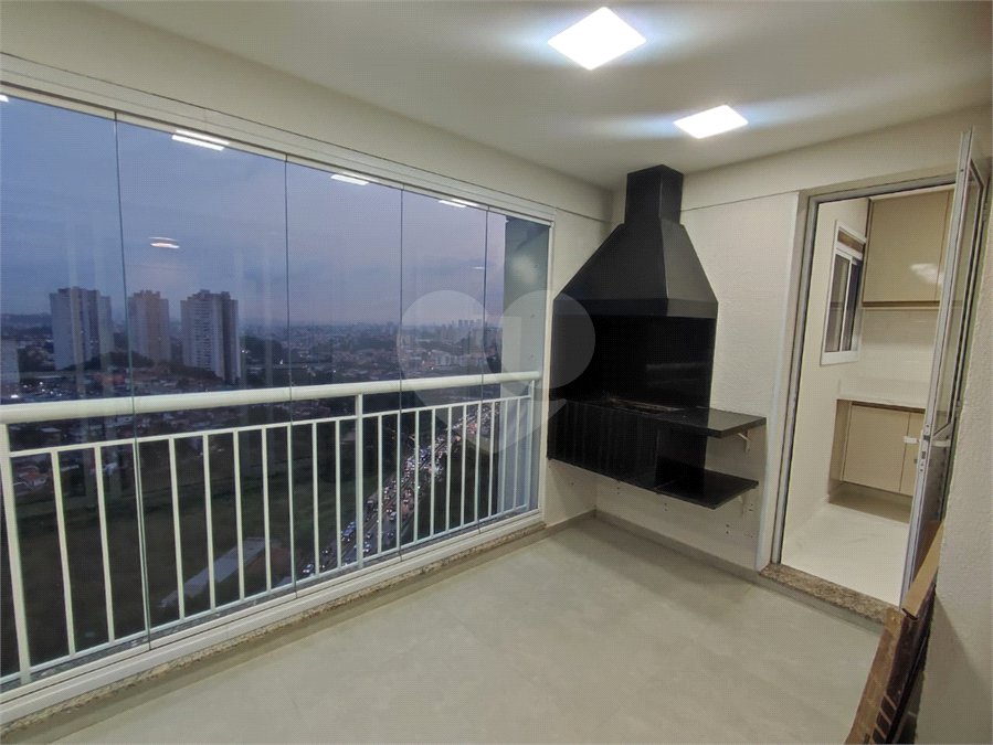 Apartamento à venda com 3 quartos, sendo 2 suítes,  em Jardim Arpoador, São Paulo, SP